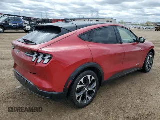 2021 Ford Mustang Mach-E Premium z VIN 3FMTK3SU3MMA03627, wystawiony jako Copart lot #53522825 z przebiegiem 90 242 mil mil oraz Szkoda całkowita • Salvage title. Historia ofert i sprzedaży dostępna na DreamBid. Obrazek 3.