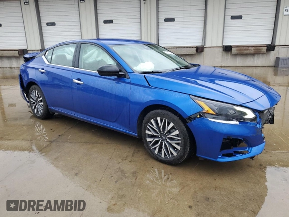 2025 Nissan Altima SV with VIN 1N4BL4DV2SN301393, listed as a Copart auction lot 49089035 with 5,538 mi miles and Salvage Title. Bid and sale history available at DreamBid. Image 4.
