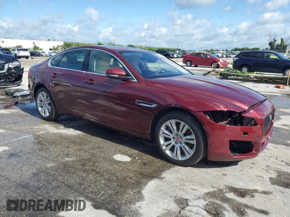 2016 Jaguar XF 35t Premium with VIN SAJBD4BV9GCY11710, listed as a Copart auction lot 66193324 with 36,460 mi miles and Salvage Title. Bid and sale history available at carsss.com. Image 4.