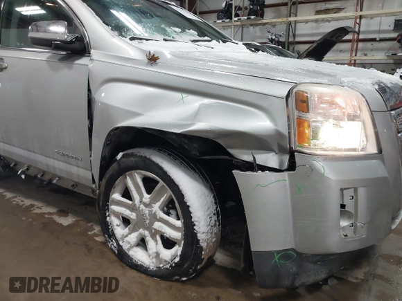 2012 GMC Terrain SLT-1 with VIN 2GKFLVE53C6251811, listed as a IAAI auction lot 41357496 with 152,772 mi miles. Bid and sale history available at carsss.com. Image 14.
