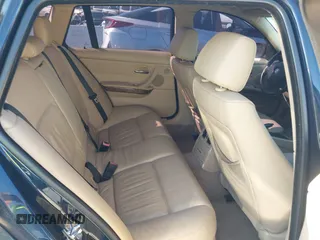 2007 BMW 3 Series 328xi с VIN WBAVT73577FZ35744, выставлен на аукционе IAAI как лот 41945740 с пробегом 158 884 миль миль и . История ставок и продаж доступна на DreamBid. Изображение 8.