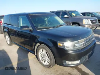 2013 Ford Flex SEL with VIN 2FMHK6C89DBD33136, listed as a IAAI auction lot 42019929 with 190,574 mi miles. Bid and sale history available at carsss.com. Image 1.