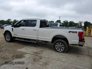 2019 Ford F-350 XL with VIN 1FT8W3BT4KEG86558, listed as a Copart auction lot 59364425 with 152,253 mi miles and Salvage title. Bid and sale history available at DreamBid. Image 2.