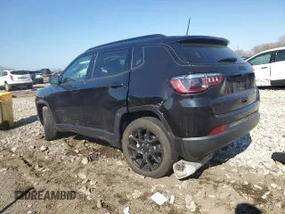 2022 Jeep Compass Altitude with VIN 3C4NJCBB2NT187786, listed as a Copart auction lot 53027925 with 45,894 mi miles and Salvage title. Bid and sale history available at DreamBid. Image 2.