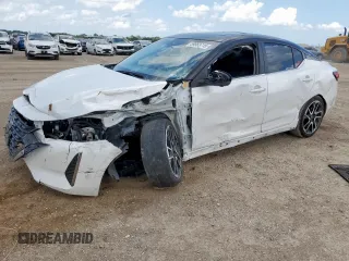 2024 Nissan Sentra SR with VIN 3N1AB8DVXRY372888, listed as a Copart auction lot 59983715 with 17,767 mi miles and Salvage title. Bid and sale history available at DreamBid. Image 1.