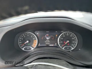 2021 Jeep Renegade Islander z VIN ZACNJDBB3MPM75714, wystawiony jako Copart lot #56912925 z przebiegiem 90 368 mil mil oraz Nie do naprawy • Non repairable. Historia ofert i sprzedaży dostępna na DreamBid. Obrazek 9.