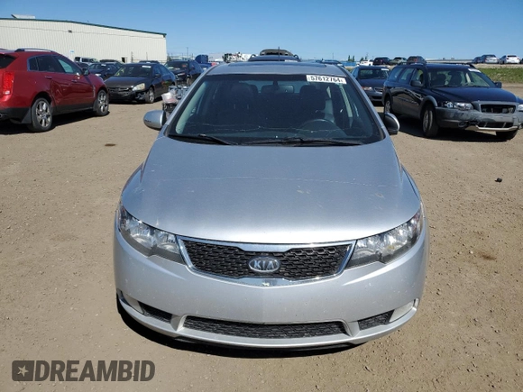 2012 Kia Forte SX с VIN KNAFW5A39C5538067, выставлен на аукционе Copart как лот 57612764 с пробегом 225 120 миль миль и Списание • Salvage title. История ставок и продаж доступна на DreamBid. Изображение 5.