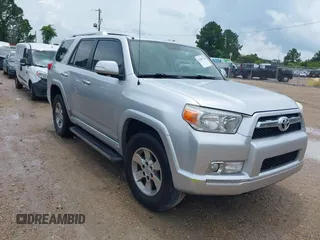 2011 Toyota 4Runner SR5 with VIN JTEZU5JR4B5015737, listed as a IAAI auction lot 42491726 with 152,281 mi miles and . Bid and sale history available at DreamBid. Image 1.