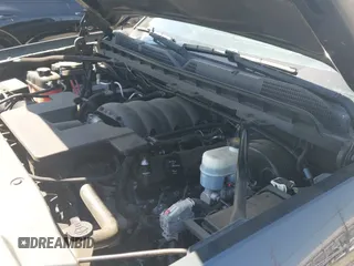 2018 Chevrolet Silverado 1500 LT с VIN 3GCUKREC1JG511846, выставлен на аукционе IAAI как лот 42024170 с пробегом 121 532 миль миль и . История ставок и продаж доступна на DreamBid. Изображение 19.