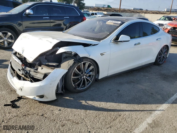 2013 Tesla Model S with VIN 5YJSA1CG8DFP12090, listed as a Copart auction lot 83920494 with 94,801 mi miles and Clean Title. Bid and sale history available at carsss.com. Image 1.