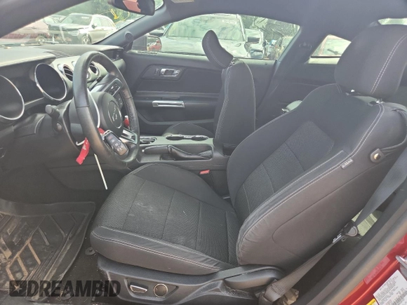 2016 Ford Mustang V6 z VIN 1FA6P8AM4G5301427, wystawiony jako Copart lot #58341105 z przebiegiem 113 008 mil mil oraz Szkoda całkowita • Salvage title. Historia ofert i sprzedaży dostępna na DreamBid. Obrazek 7.