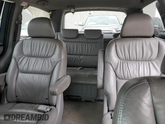 2008 Honda Odyssey EX-L with VIN 5FNRL38608B002157, listed as a Copart auction lot 55074735 with 205,611 mi miles and Non Repairable. Bid and sale history available at DreamBid. Image 10.