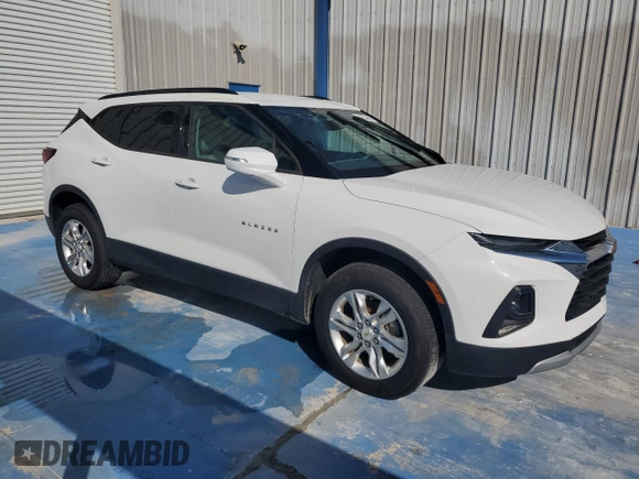 2020 Chevrolet Blazer LT z VIN 3GNKBBRA2LS587557, wystawiony jako Copart lot #44533965 z przebiegiem Nie podano mil oraz Nie do naprawy • Non repairable. Historia ofert i sprzedaży dostępna na DreamBid. Obrazek 4.