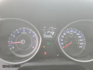 2015 Hyundai Elantra Limited with VIN KMHDH4AE3FU420098, listed as a Copart auction lot 80845944 with 235,509 mi miles and Salvage Title. Bid and sale history available at carsss.com. Image 9.