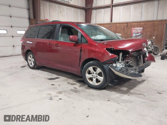 2013 Toyota Sienna LE AAS with VIN 5TDKK3DC6DS298372, listed as a IAAI auction lot 42062376 with 313,697 mi miles. Bid and sale history available at carsss.com. Image 1.