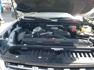 2022 Chevrolet Silverado 2500HD LTZ z VIN 1GC4YPEY9NF358414, wystawiony jako Copart lot #71048935 z przebiegiem 45 008 mil mil oraz Szkoda całkowita • Salvage title. Historia ofert i sprzedaży dostępna na DreamBid. Obrazek 13.