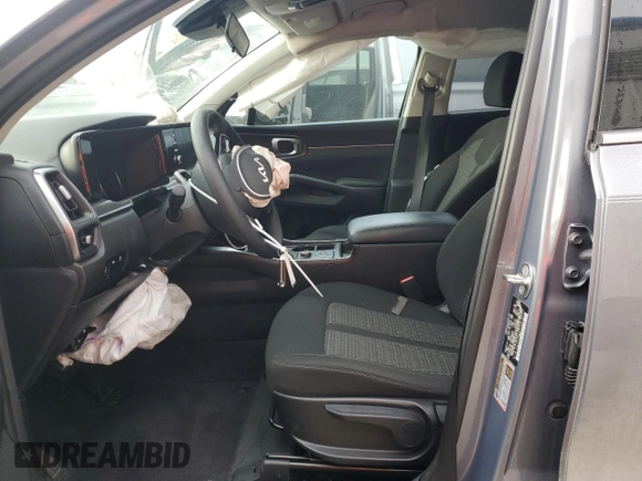 2023 Kia Sorento LX with VIN 5XYRG4LC8PG210737, listed as a Copart auction lot 43725585 with 22,588 mi miles and Salvage Title. Bid and sale history available at DreamBid. Image 7.