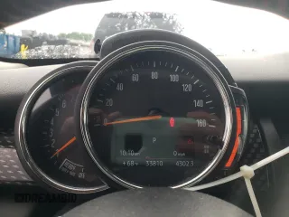 2020 MINI Hardtop 4 Door Cooper S z VIN WMWXU9C03L2L75325, wystawiony jako Copart lot #60974265 z przebiegiem 33 810 mil mil oraz Szkoda całkowita • Salvage title. Historia ofert i sprzedaży dostępna na DreamBid. Obrazek 9.