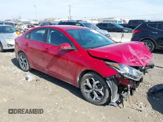 2020 Kia Forte LXS with VIN 3KPF24AD1LE261744, listed as a IAAI auction lot 41790935 with 28,896 mi miles. Bid and sale history available at carsss.com. Image 1.