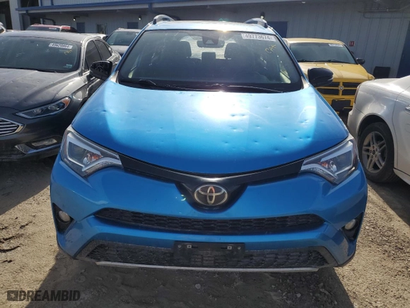 2018 Toyota RAV4 SE with VIN JTMJFREV2JD247803, listed as a Copart auction lot 49773674 with 137,012 mi miles and Salvage Title. Bid and sale history available at carsss.com. Image 5.