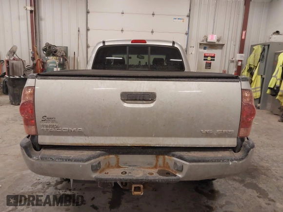 2007 Toyota Tacoma with VIN 5TEMU52N87Z404198, listed as a IAAI auction lot 41421221 with 197,877 mi miles and . Bid and sale history available at DreamBid. Image 16.