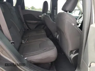 2016 Jeep Cherokee Altitude with VIN 1C4PJLCB1GW127082, listed as a Copart auction lot 70785954 with 75,791 mi miles and Salvage Title. Bid and sale history available at carsss.com. Image 11.