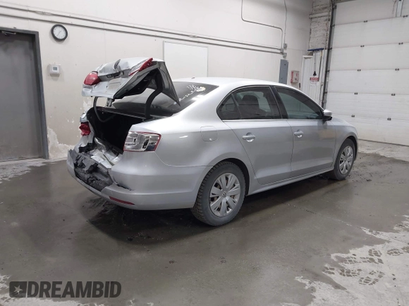 2013 Volkswagen Jetta SE with VIN 3VWDP7AJ9DM428243, listed as a IAAI auction lot 41958029 with 87,761 mi miles and . Bid and sale history available at DreamBid. Image 4.