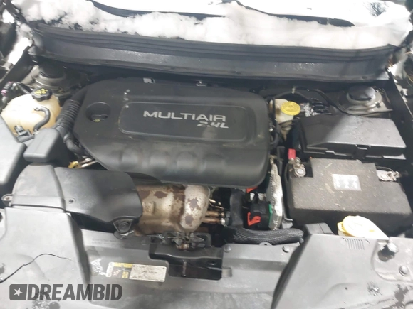 2015 Jeep Cherokee Sport with VIN 1C4PJMAB8FW738718, listed as a IAAI auction lot 41575745 with 113,227 mi miles. Bid and sale history available at carsss.com. Image 10.