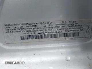 2010 Volkswagen Jetta TDI с VIN 3VWAL7AJ6AM082663, выставлен на аукционе IAAI как лот 42337155 с пробегом Не указан миль и . История ставок и продаж доступна на DreamBid. Изображение 9.