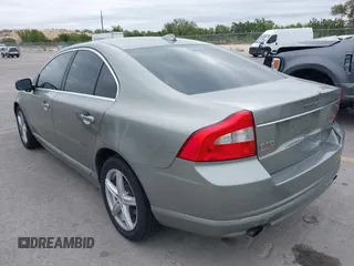 2008 Volvo S80 3.0L Turbo with VIN YV1AH992381070002, listed as a IAAI auction lot 41914788 with Not Provided miles and . Bid and sale history available at DreamBid. Image 3.