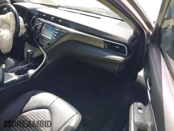 2020 Toyota Camry SE z VIN 4T1G11AK1LU308174, wystawiony jako IAAI lot #41675204 z przebiegiem 120 034 mil mil oraz . Historia ofert i sprzedaży dostępna na DreamBid. Obrazek 5.