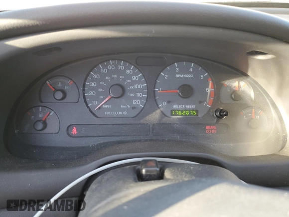 2001 Ford Mustang Deluxe with VIN 1FAFP44491F217660, listed as a Copart auction lot 47299805 with 176,207 mi miles and Salvage Title. Bid and sale history available at carsss.com. Image 9.