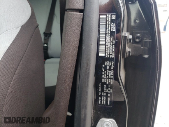 2016 Jeep Renegade Latitude with VIN ZACCJABW2GPC48952, listed as a Copart auction lot 72748224 with 68,722 mi miles and Salvage Title. Bid and sale history available at DreamBid. Image 15.