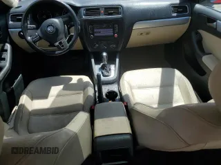2013 Volkswagen Jetta SE с VIN 3VWDP7AJXDM407787, выставлен на аукционе Copart как лот 54129095 с пробегом 113 796 миль миль и Списание • Salvage title. История ставок и продаж доступна на DreamBid. Изображение 8.