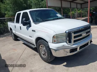 2005 Ford F-250 XL с VIN 1FTSW20P55EB76228, выставлен на аукционе IAAI как лот 42612598 с пробегом 154 169 миль миль и . История ставок и продаж доступна на DreamBid. Изображение 1.