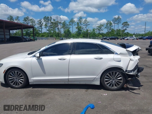 2017 Lincoln MKZ Hybrid Select z VIN 3LN6L5LUXHR600982, wystawiony jako IAAI lot #42266287 z przebiegiem 201 450 mil mil oraz . Historia ofert i sprzedaży dostępna na DreamBid. Obrazek 14.