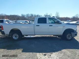 2019 Ram 2500 Tradesman with VIN 3C6UR5HJ3KG574034, listed as a IAAI auction lot 41779145 with 75,188 mi miles. Bid and sale history available at carsss.com. Image 12.