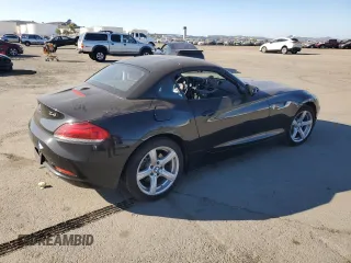 2016 BMW Z4 sDrive28i with VIN WBALL5C51G5A20067, listed as a Copart auction lot 43067105 with 37,409 mi miles and Salvage Title. Bid and sale history available at carsss.com. Image 3.