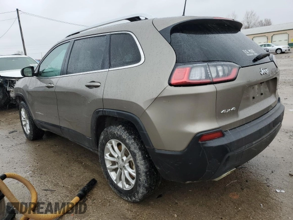 2019 Jeep Cherokee Latitude with VIN 1C4PJMCX3KD379129, listed as a Copart auction lot 47001435 with 132,547 mi miles and Salvage Title. Bid and sale history available at carsss.com. Image 2.