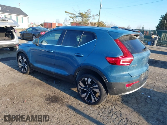 2024 Volvo XC40 Plus Bright Theme with VIN YV4L12UE1R2216840, listed as a IAAI auction lot 41405763 with 4,849 mi miles. Bid and sale history available at carsss.com. Image 3.