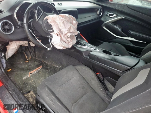 2017 Chevrolet Camaro 1LT z VIN 1G1FB1RX7H0144918, wystawiony jako Copart lot #51923955 z przebiegiem Nie podano mil oraz Szkoda całkowita • Salvage title. Historia ofert i sprzedaży dostępna na DreamBid. Obrazek 8.