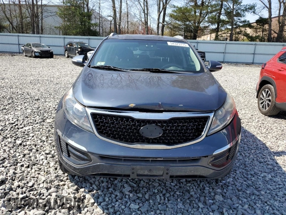 2014 Kia Sportage LX with VIN KNDPB3AC6E7584745, listed as a Copart auction lot 54323715 with 111,675 mi miles and Clean Title. Bid and sale history available at carsss.com. Image 5.