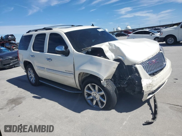 2008 GMC Yukon SLT w/4SB with VIN 1GKFC13J08R263645, listed as a Copart auction lot 47727595 with 0 mi miles and Salvage Title. Bid and sale history available at carsss.com. Image 4.