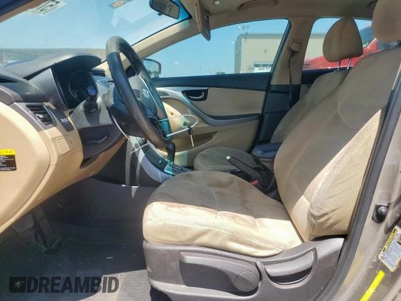 2013 Hyundai Elantra Limited z VIN 5NPDH4AE5DH299859, wystawiony jako Copart lot #57851055 z przebiegiem 179 928 mil mil oraz Szkoda całkowita • Salvage title. Historia ofert i sprzedaży dostępna na DreamBid. Obrazek 7.