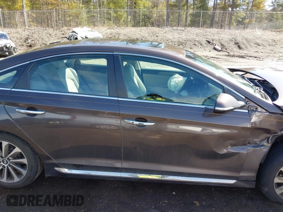 2016 Hyundai Sonata Sport with VIN 5NPE34AF0GH354301, listed as a IAAI auction lot 42022539 with 130,562 mi miles and . Bid and sale history available at DreamBid. Image 13.