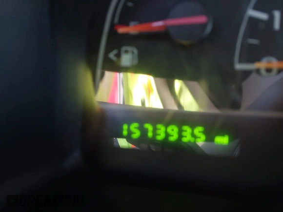 1999 Ford Windstar SE z VIN 2FMZA5242XBB02440, wystawiony jako IAAI lot #42506624 z przebiegiem 157 395 mil mil oraz . Historia ofert i sprzedaży dostępna na DreamBid. Obrazek 7.