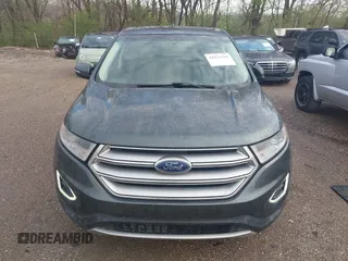 2015 Ford Edge Titanium with VIN 2FMPK4K95FBB20469, listed as a IAAI auction lot 41952318 with 186,859 mi miles. Bid and sale history available at carsss.com. Image 12.