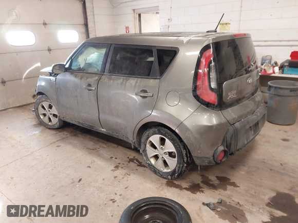 2016 Kia Soul with VIN KNDJN2A29G7261713, listed as a IAAI auction lot 41605794 with 133,091 mi miles. Bid and sale history available at carsss.com. Image 3.