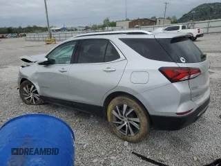 2022 Chevrolet Equinox Premier with VIN 2GNAXXEV2N6126007, listed as a Copart auction lot 53486305 with 70,123 mi miles and Salvage title. Bid and sale history available at DreamBid. Image 2.