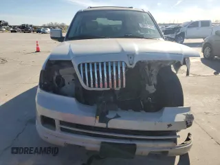 2006 Lincoln Navigator Luxury with VIN 5LMFU27506LJ16665, listed as a Copart auction lot 88025625 with 0 mi miles and Salvage Title. Bid and sale history available at carsss.com. Image 5.